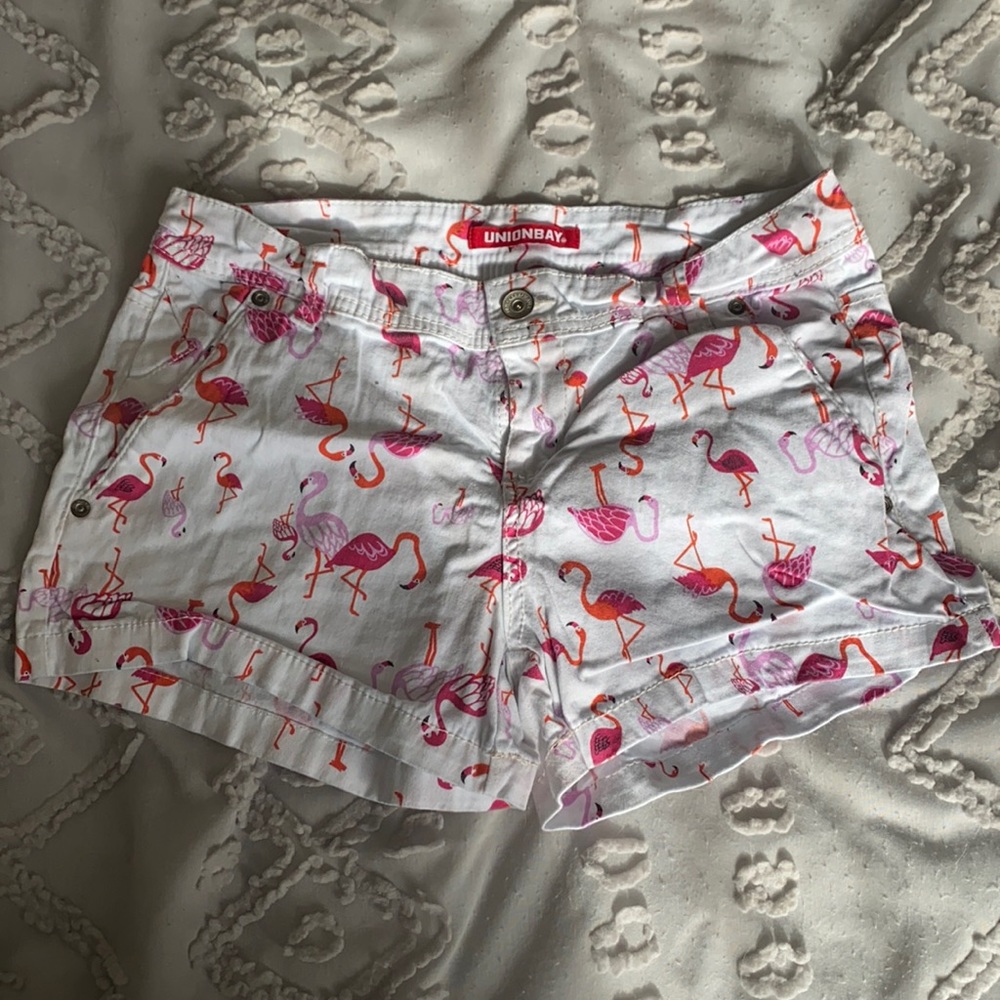 Flamingo shorts